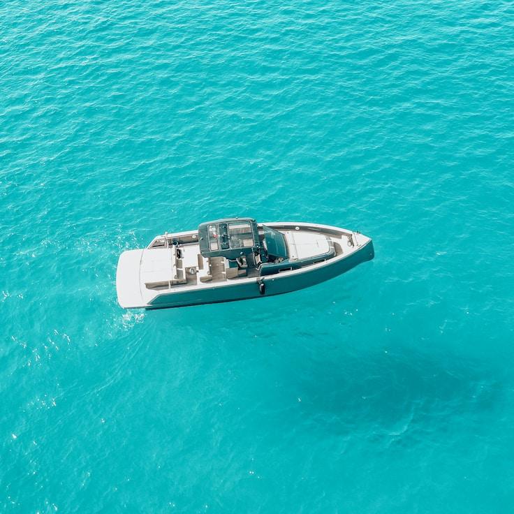 Yachting life moment